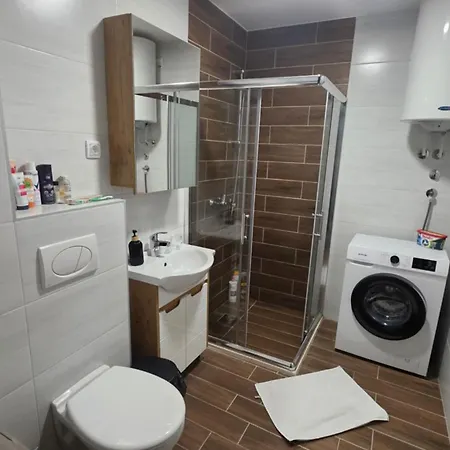 Mima Διαμέρισμα Indija